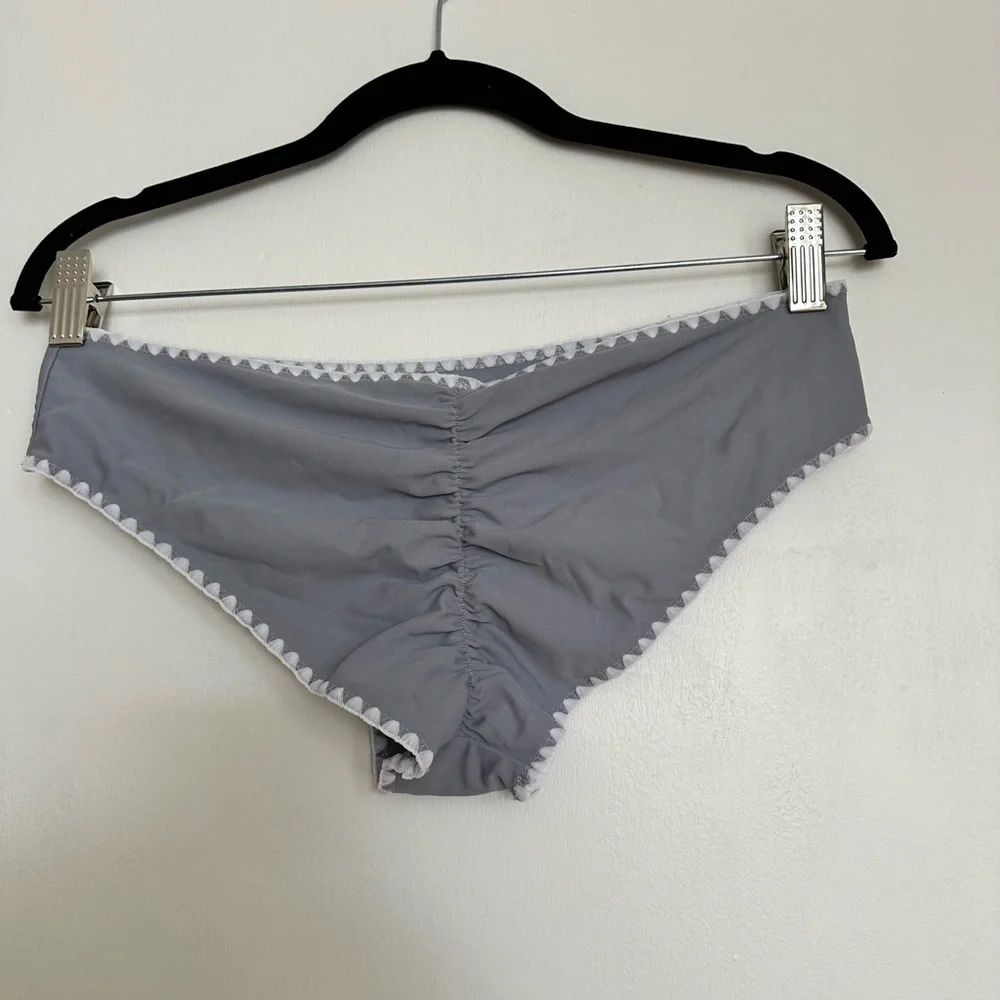 Cupshe swimsuit set - Picture 2 of 6